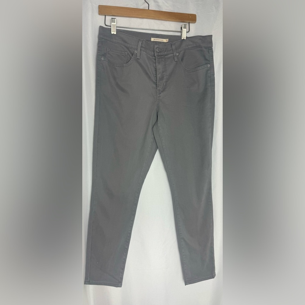 Levi's Women’s Size 31 Stretch Denim 311 Shaping Skinny grey jeans